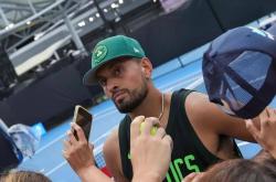 开云体育在线-澳大利亚网球队完胜世界网球队，克耶高斯统治全场