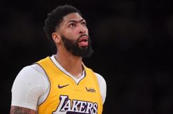 开云体育平台APP-巴西男篮强势76人，克莱三分雨点燃全场