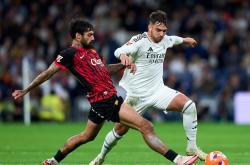 开云sport-皇马轻取曼联，卡拉斯科关键制胜