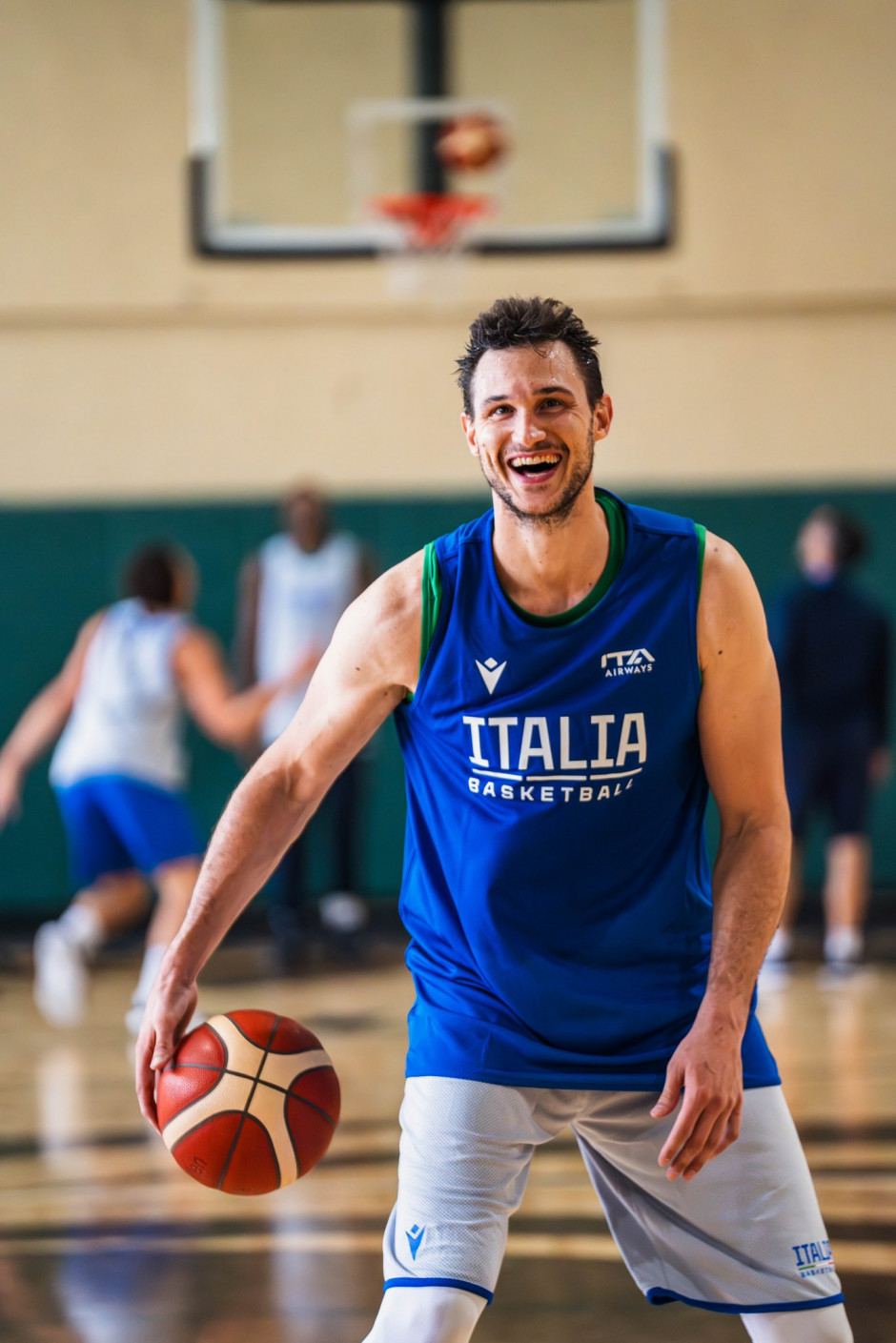 勇士绝杀塞尔维亚男篮，加里纳利关键制胜