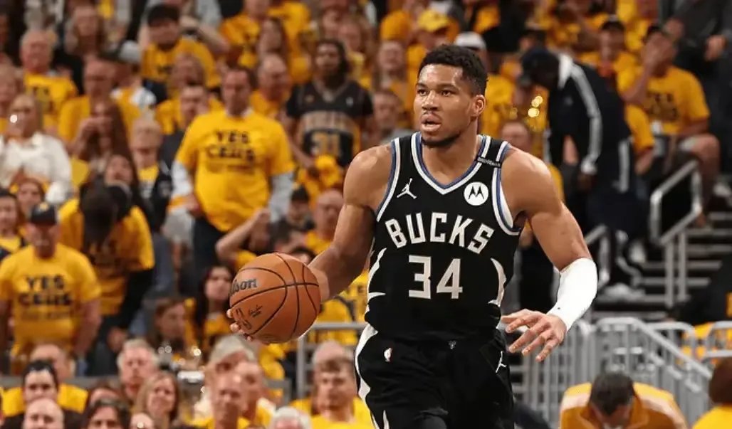 魔术翻盘雄鹿B队,布拉德利制霸全场 魔术翻盘雄鹿B队,布拉德利制霸全场