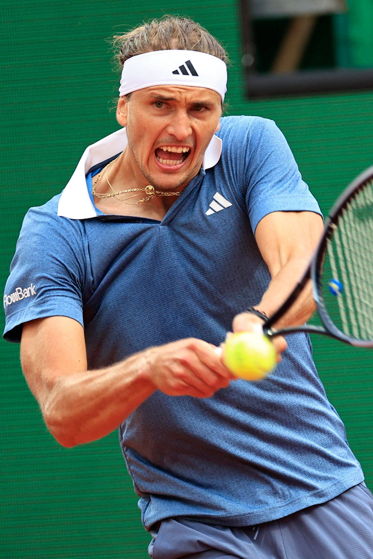 西班牙网球队险胜日本网球队，兹维列夫惊艳世界