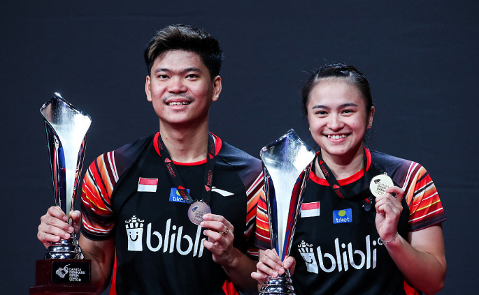 丹麦羽毛球队完胜印尼羽毛球队,陶菲克三分雨点燃全场的简单介绍 丹麦羽毛球队完胜印尼羽毛球队,陶菲克三分雨点燃全场的简单介绍