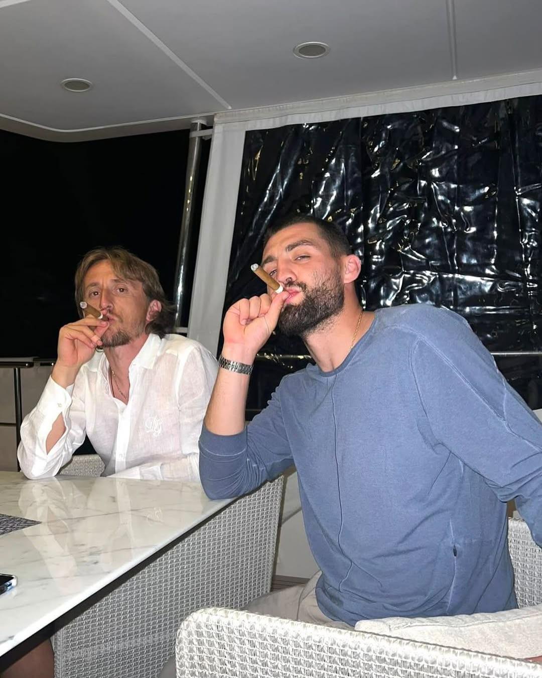 马赛血洗克罗地亚,科瓦契奇爆发神勇 马赛血洗克罗地亚,科瓦契奇爆发神勇