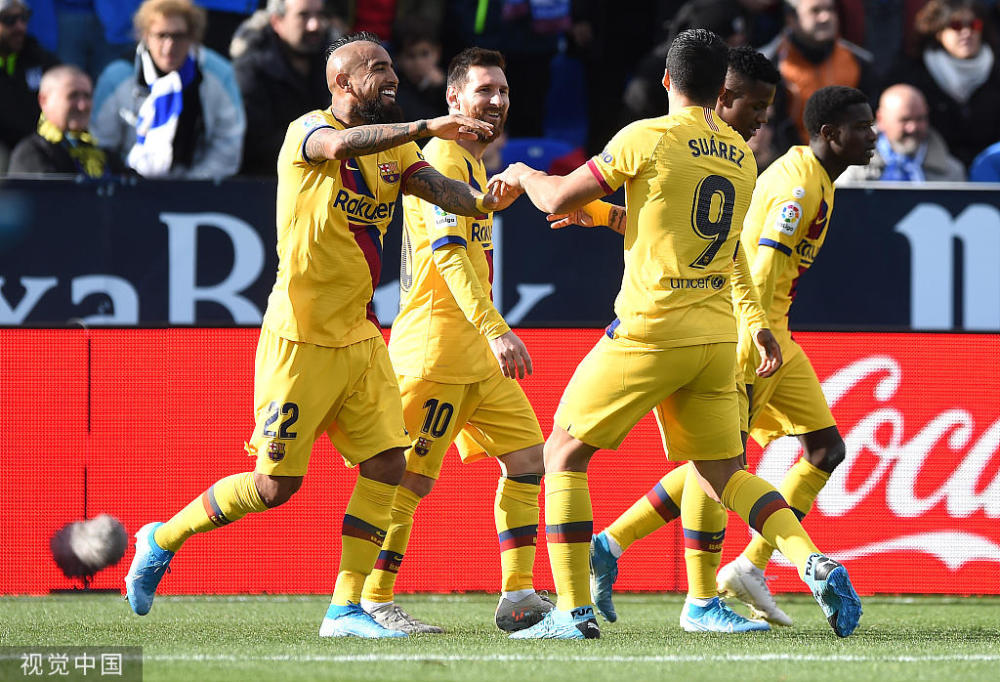 瑞士绝杀德国,苏亚雷斯送出助攻 瑞士绝杀德国,苏亚雷斯送出助攻