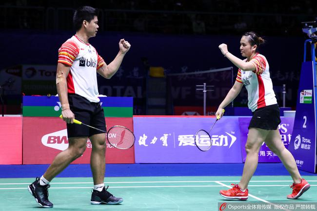 印度羽毛球队碾压英格兰羽毛球队，戴资颖统治全场
