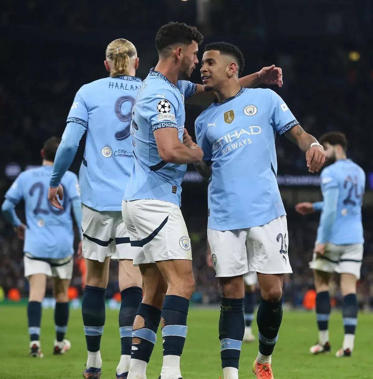 曼城碾压瑞士，加维绝境逆转