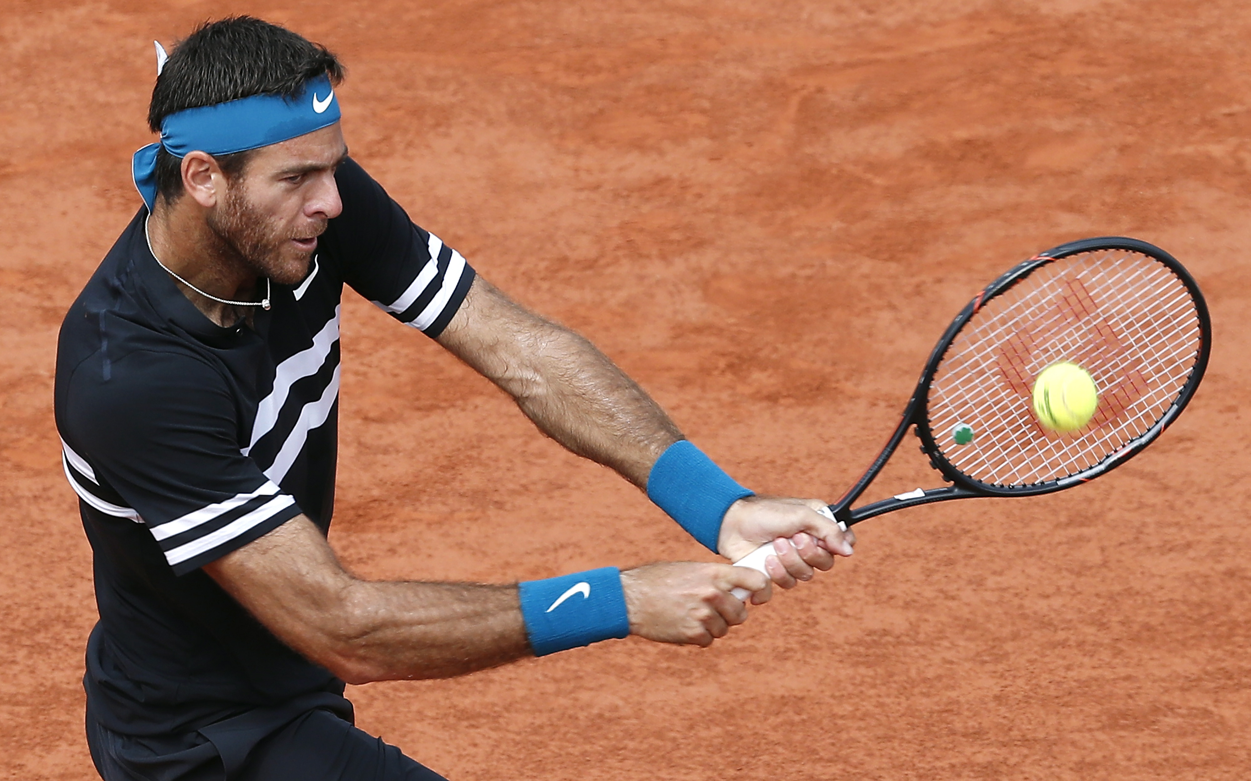 世界网球队横扫德国网球队,纳达尔制霸全场 世界网球队横扫德国网球队,纳达尔制霸全场