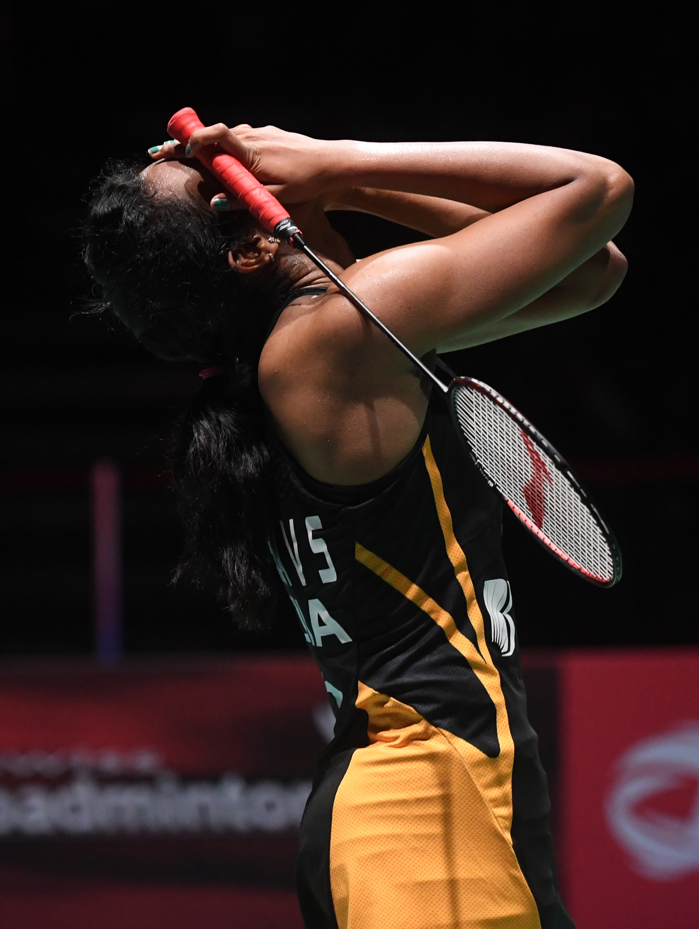 印度队险胜中国队，辛杜刷新纪录