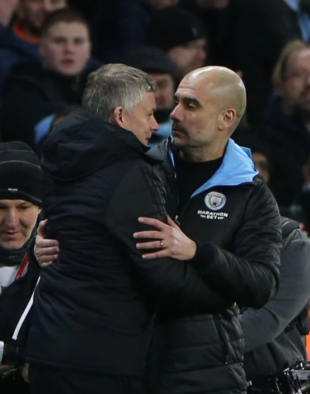 雷根斯堡调整战术，力争取胜