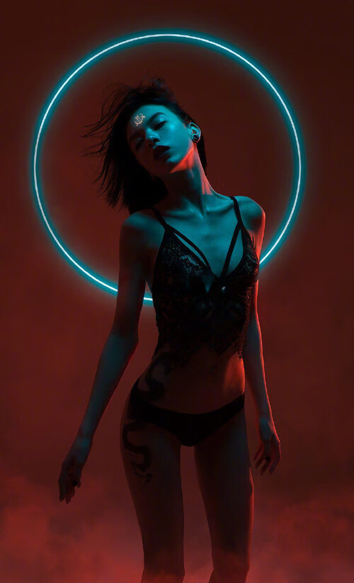 F1年度争冠焦点战，威尔士赛道上的马里突围传奇