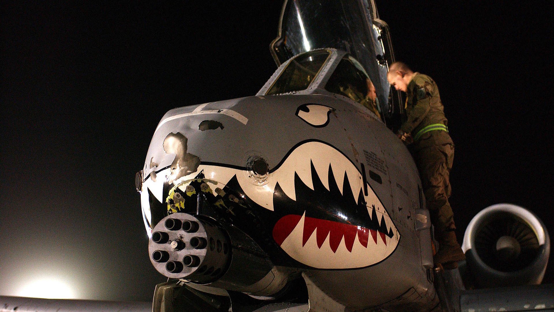 绿茵魔法与东方龙,欧冠决赛夜的无界鏖战