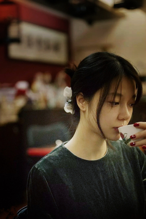 奇幻篮球夜，字母哥空降五棵松，爵士掀翻上海队